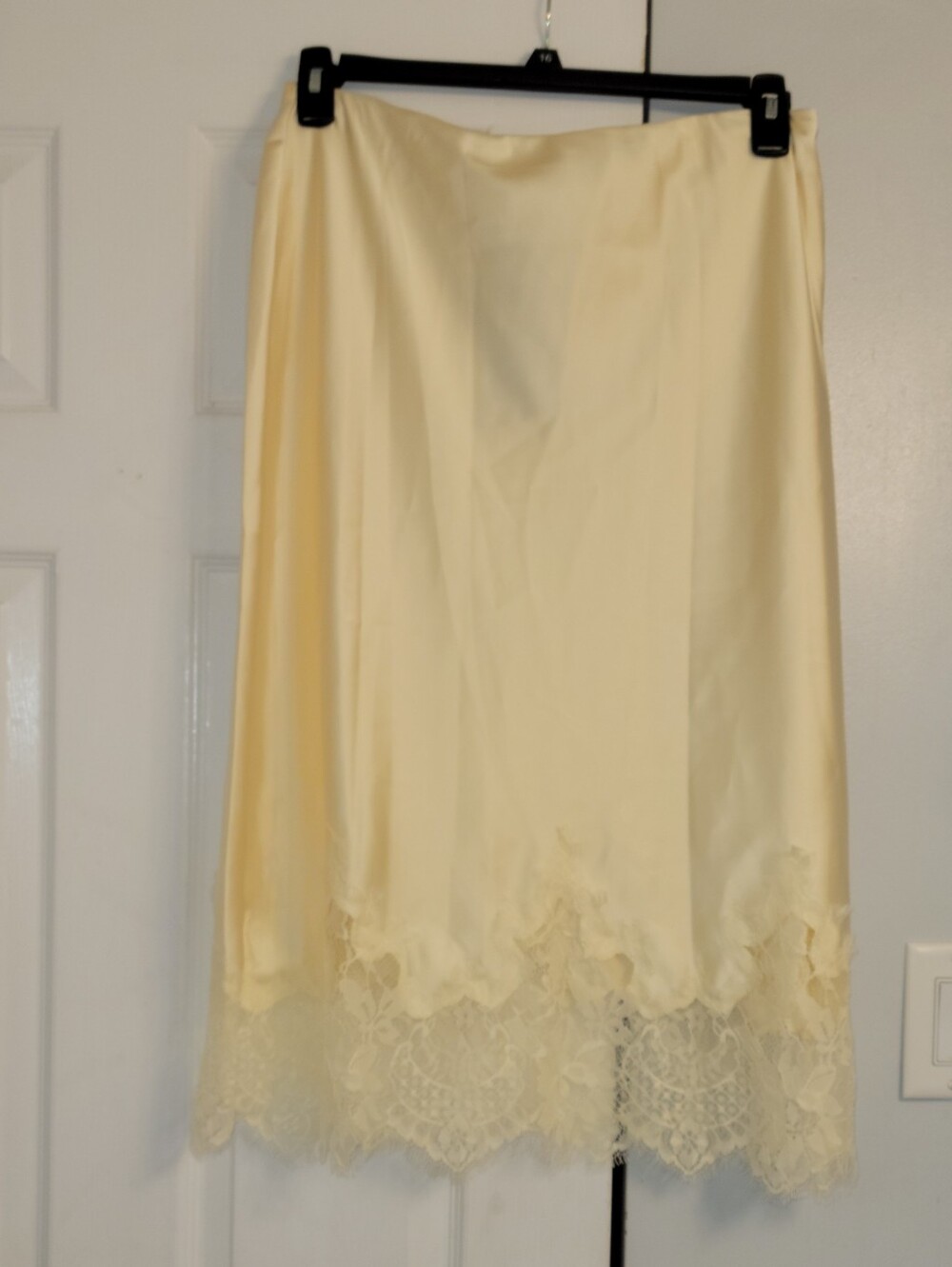 Cream Lace-Trim Midi Skirt